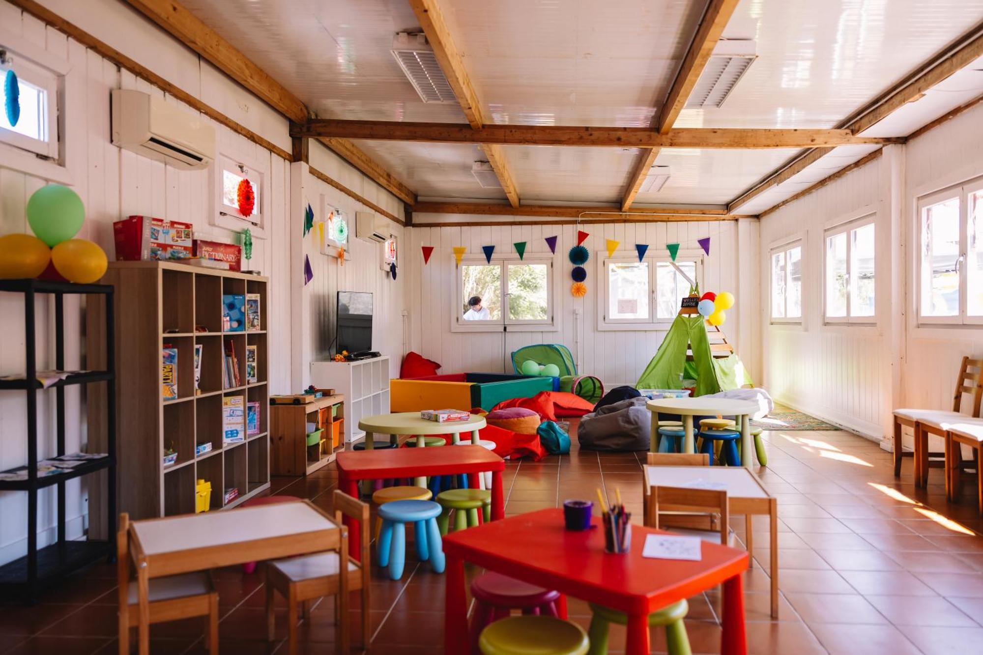 Dolce Camporeal Lisboa Turcifal Exterior photo The Children's House